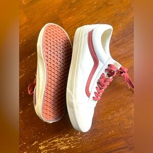 Van Leather Unisex Sneakers